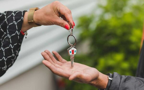 Maximising Cash Flow from HMOs: Strategies for Success