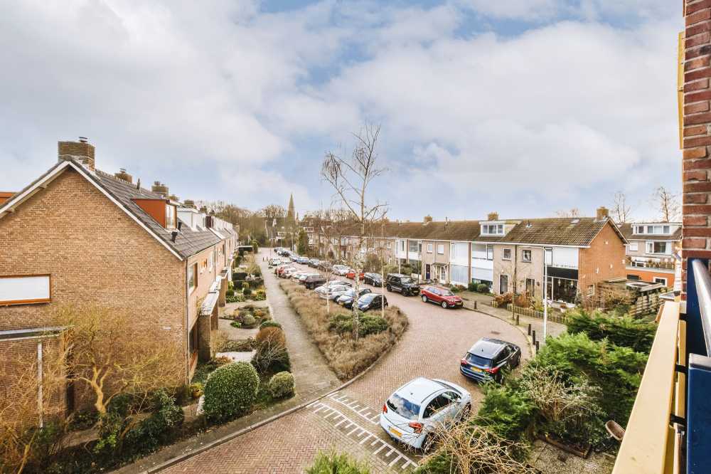 Where to Seek Help About UK Regulations in the Property Industry When Overseas?