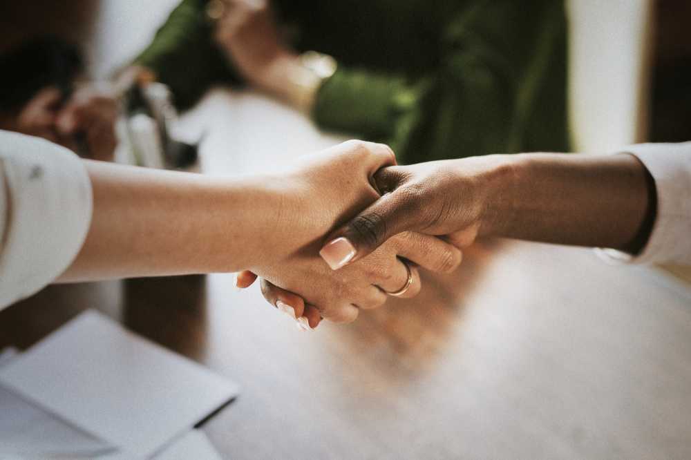 How To Make the Most Out of Relationships with Agents