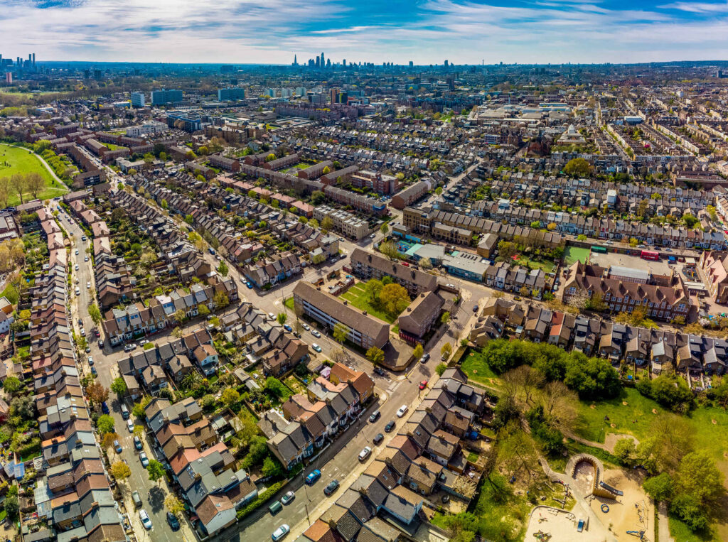 Hackney & Bow